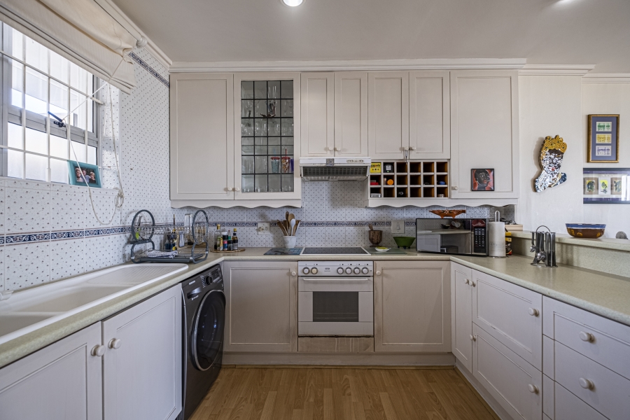 To Let 2 Bedroom Property for Rent in Summerstrand Eastern Cape